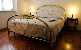 Cisanello Guesthouse